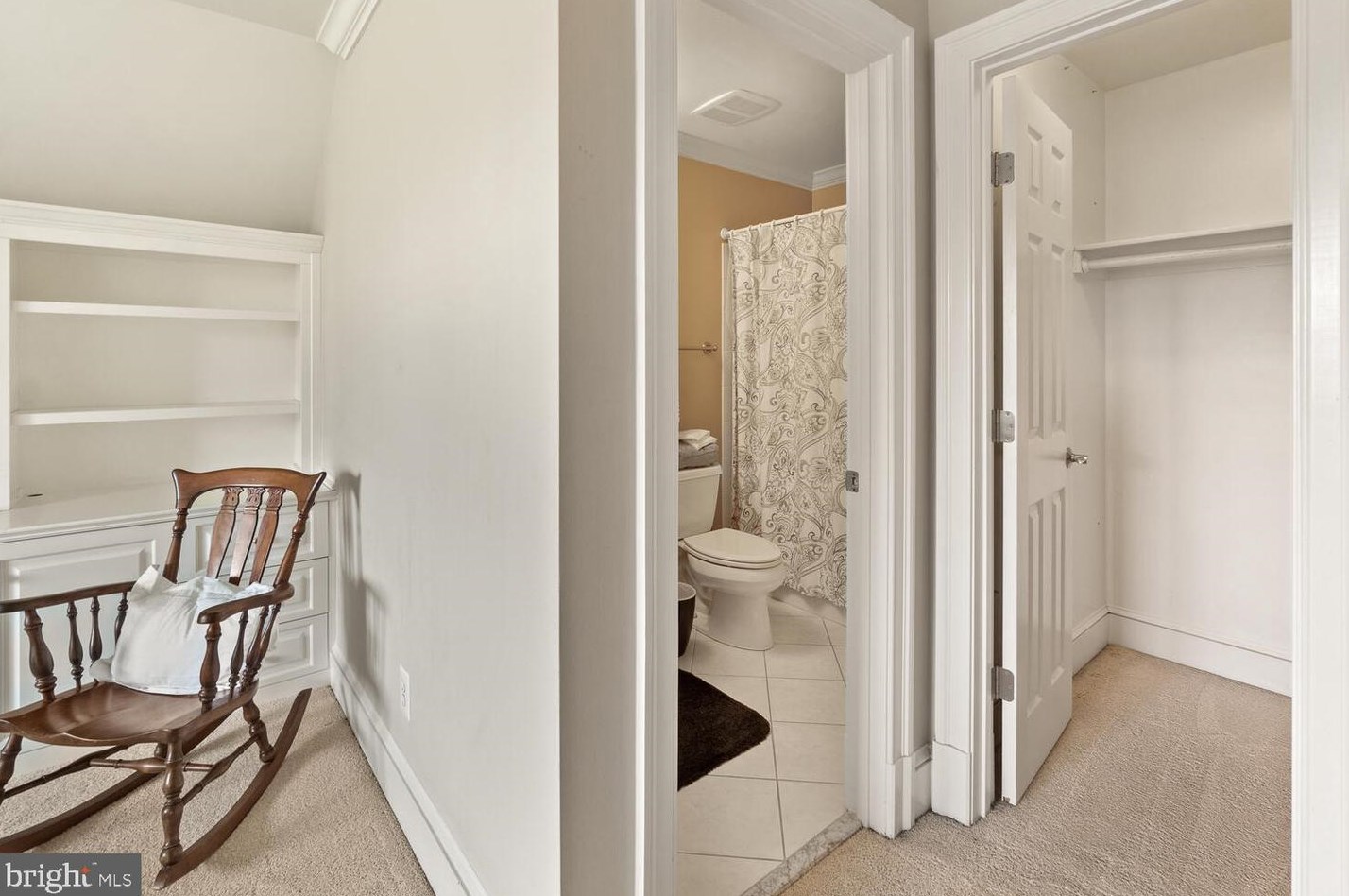 24516 Hanson Rd, Gaithersburg MD 20882-3504 exterior