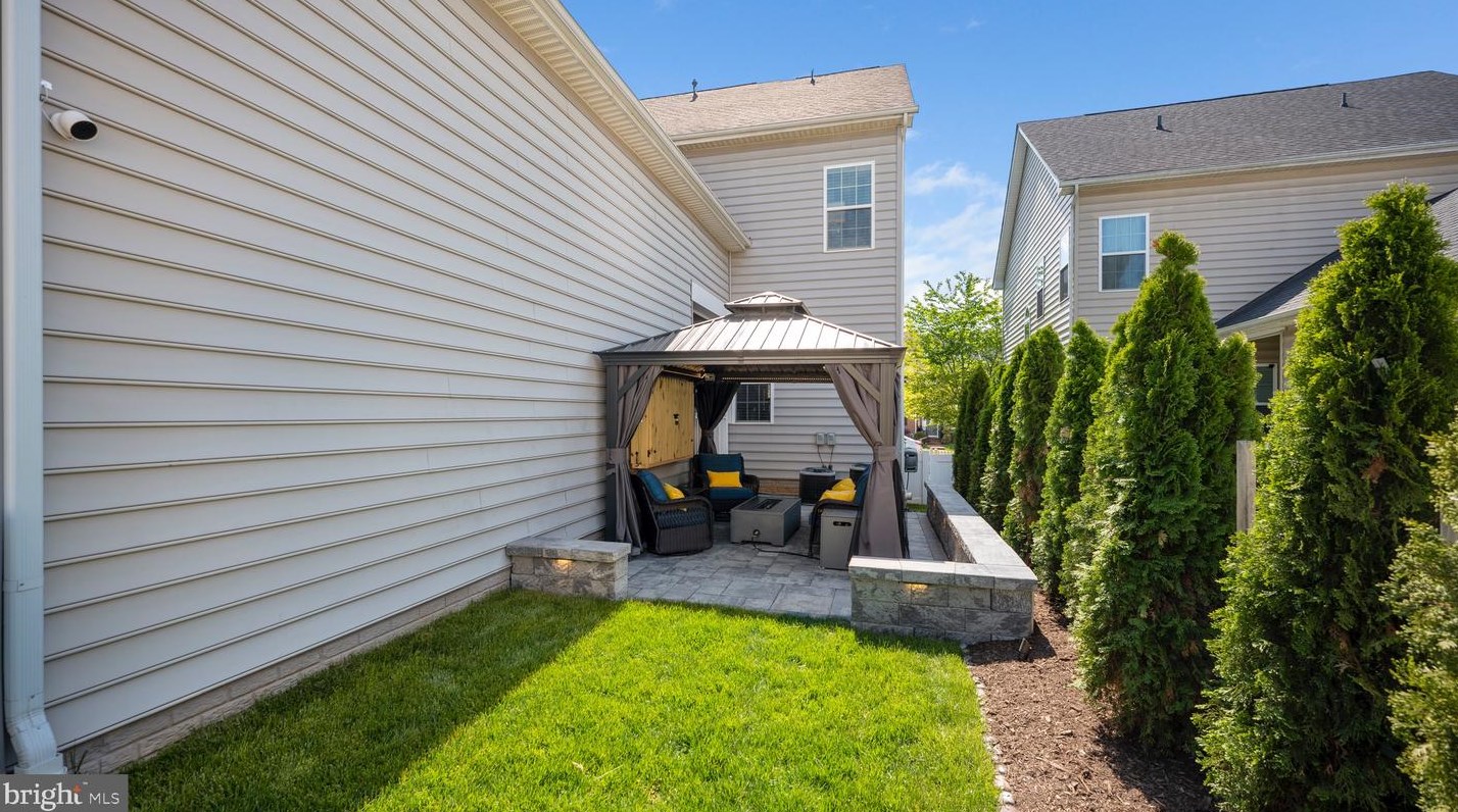 22524 Muscadine Dr, Clarksburg MD  20871-3343 exterior