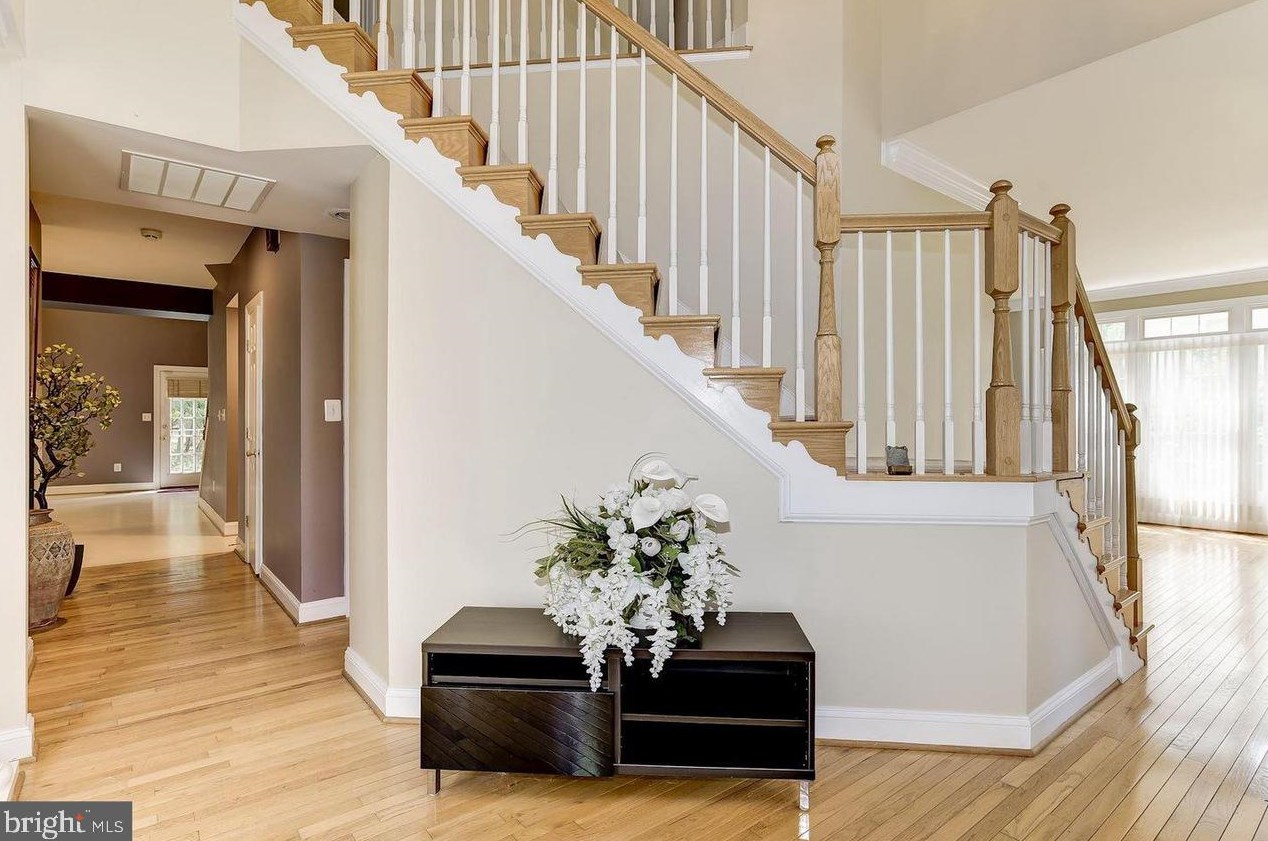 305 Flannery Ln, Silver Spring, MD 20904