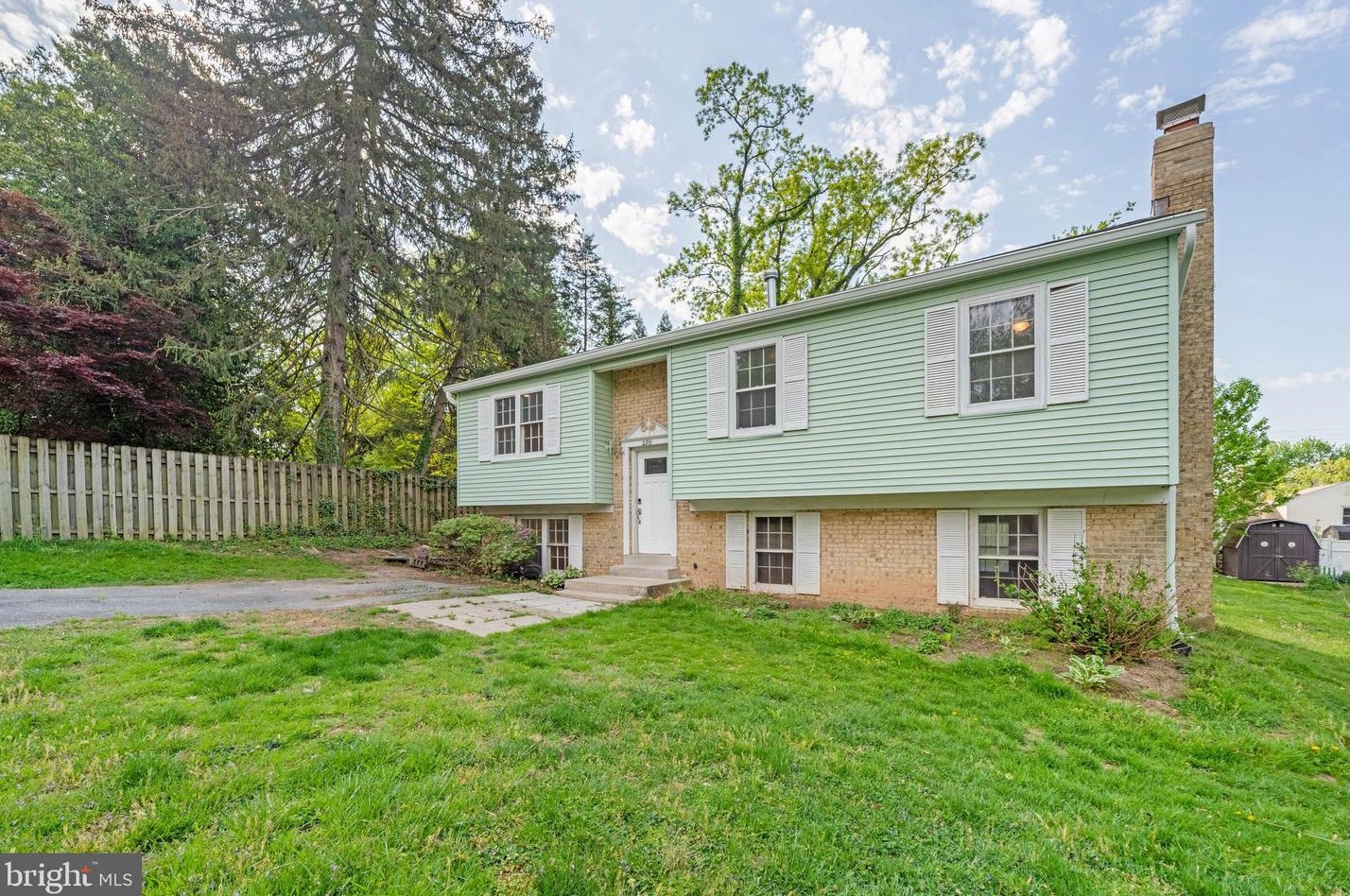 2210 Salisbury Rd, Silver Spring, MD 20910