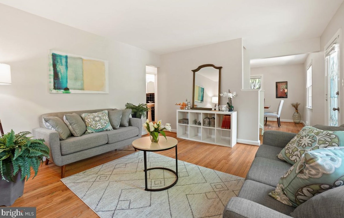 106 Philadelphia Ave, Silver Spring, MD 20912