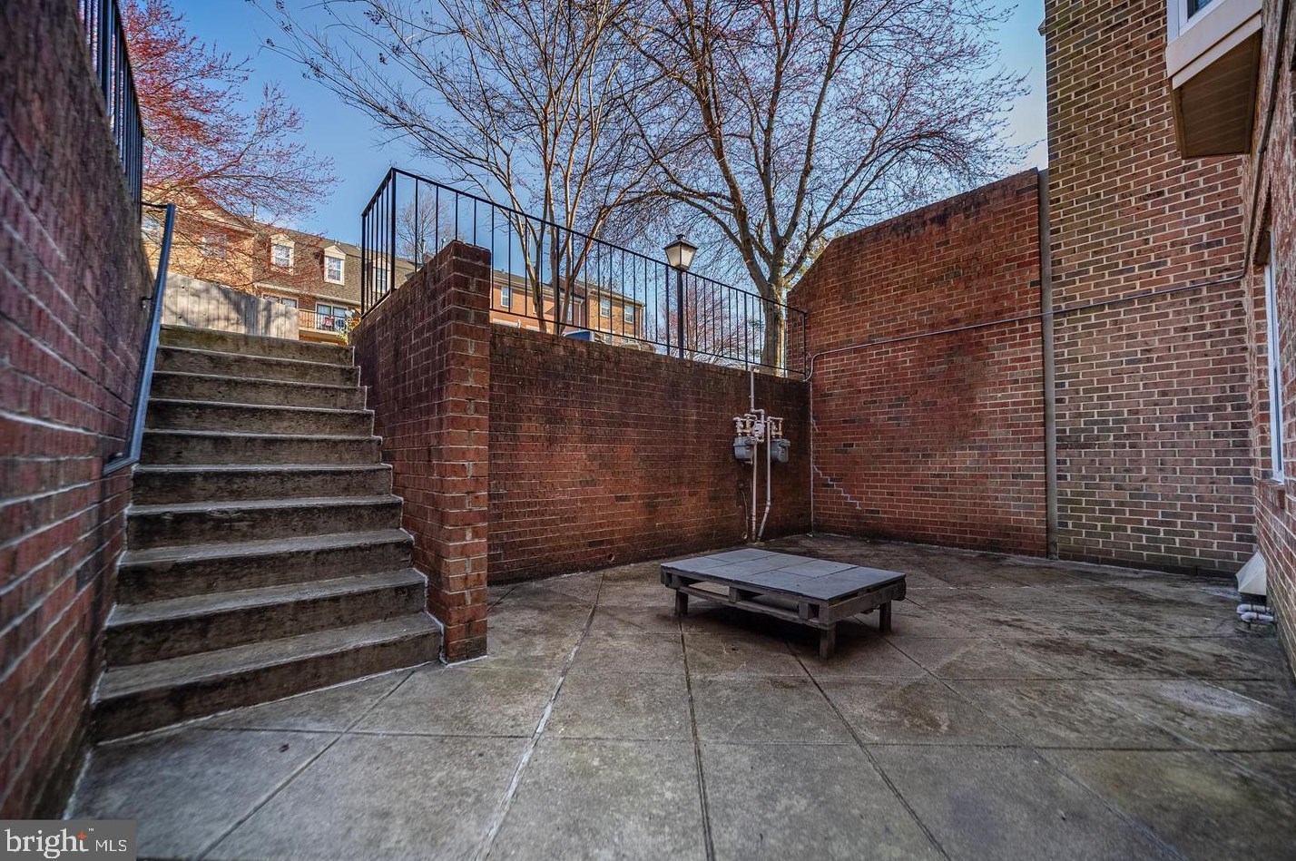 3932 Chesterwood Dr, Silver Spring, MD 20906