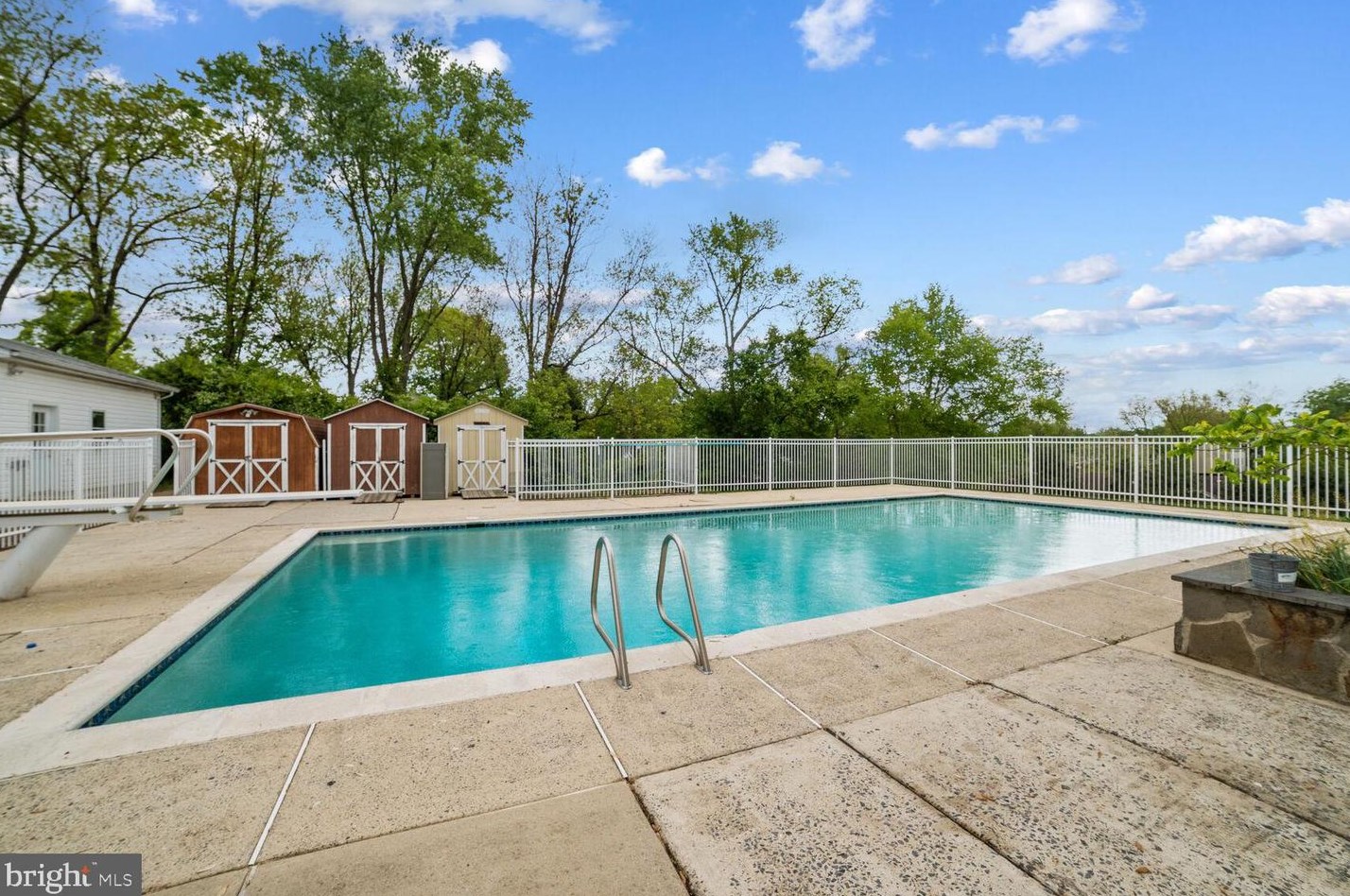 15107 Liberty Grove Dr, Burtonsville, MD 20866