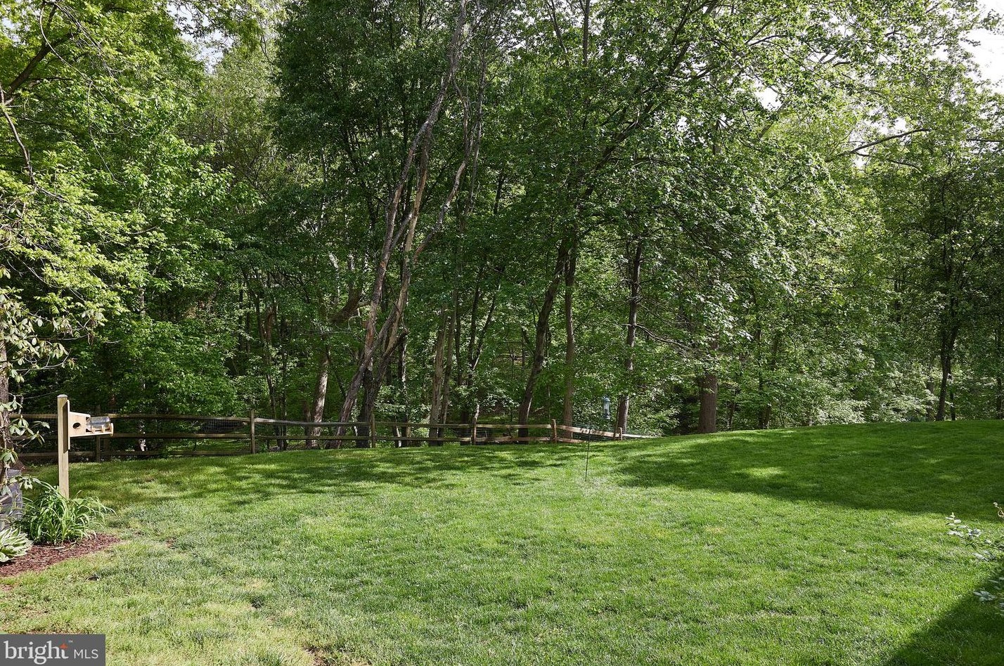 5 Pueblo Ct, Gaithersburg MD  20878-2067 exterior