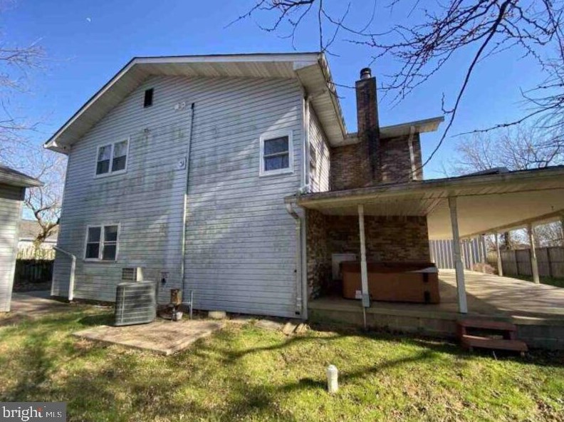 1440 Smith Village Rd, Silver Spring, MD 20904