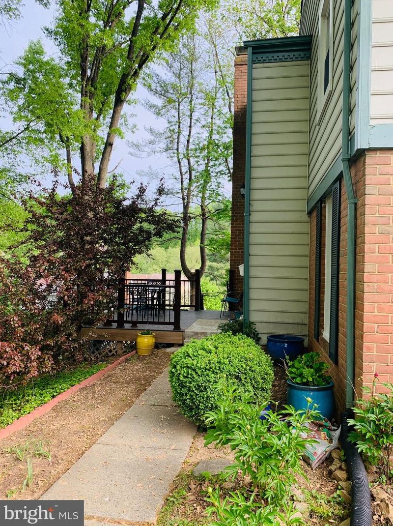 36 Goodport Ct, Gaithersburg MD  20878-1062 exterior