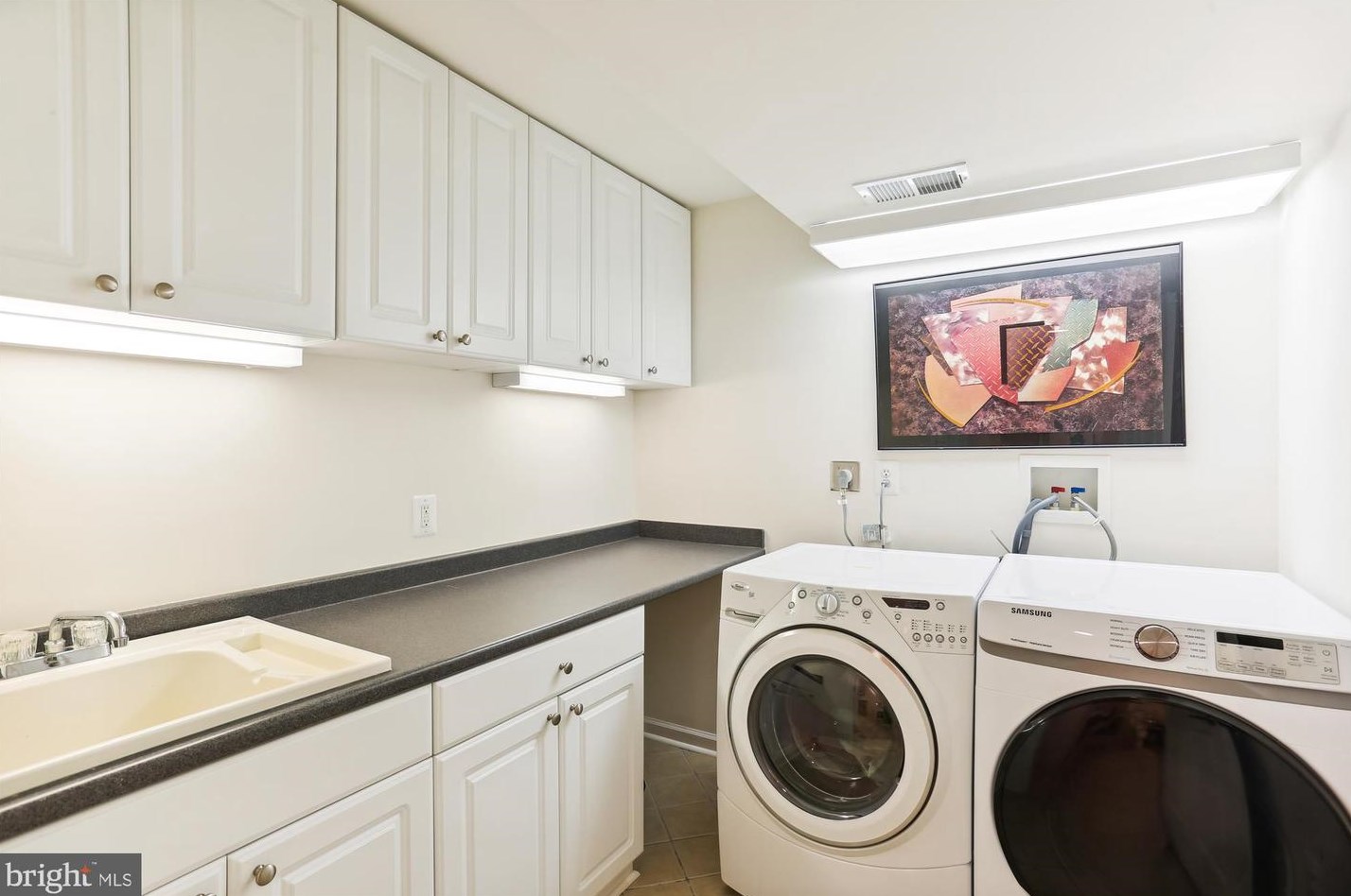 203 Beckwith St, Gaithersburg MD 20878-5603 exterior