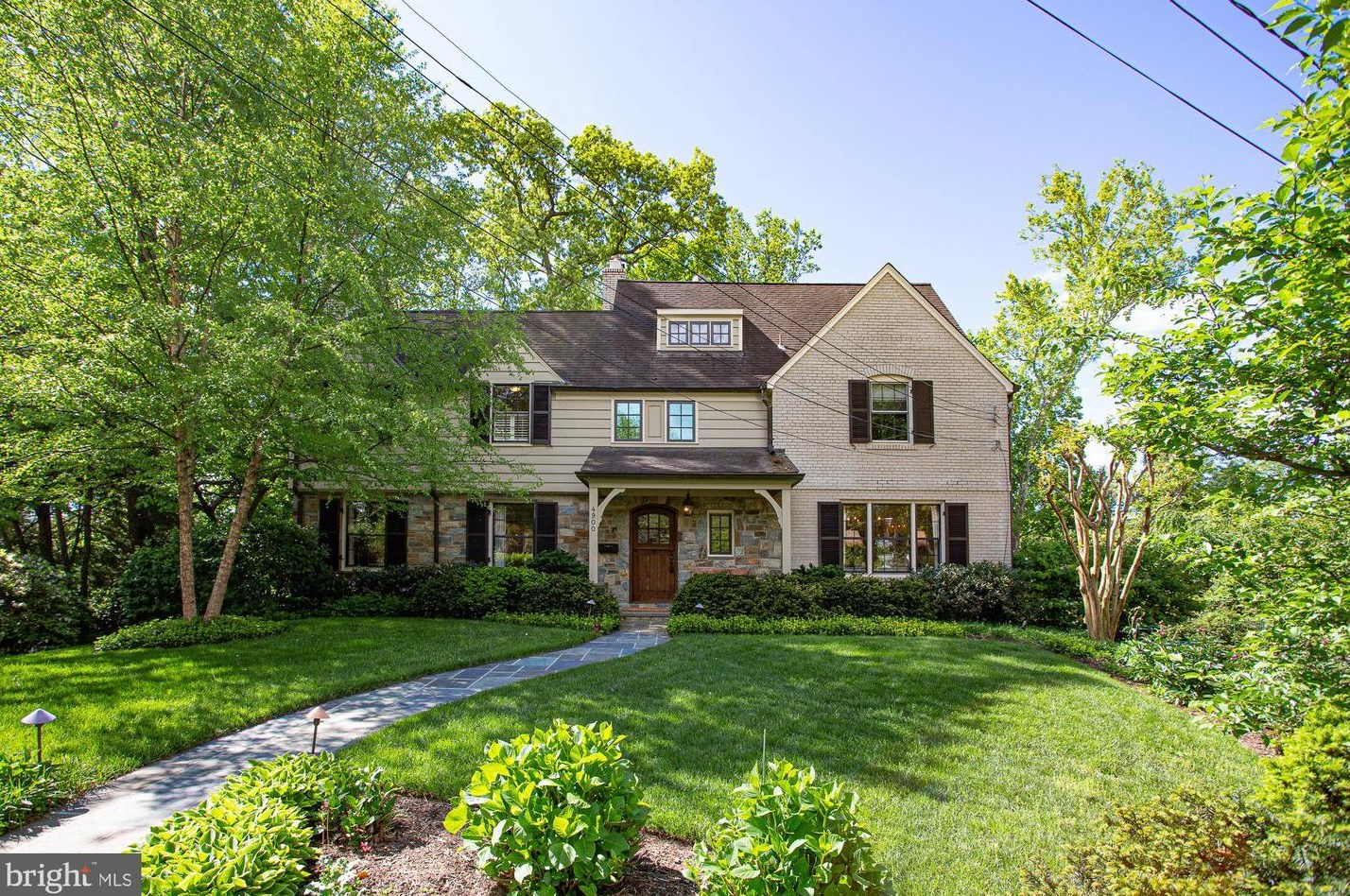 4900 Rockmere Ct, Bethesda, MD 20816-2450