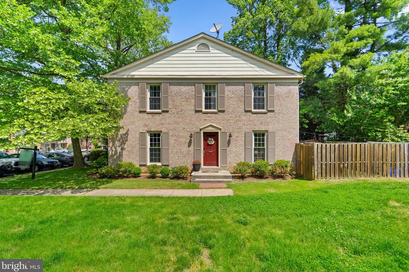 20101 Torrey Pond Pl, Gaithersburg, MD 20886-1119