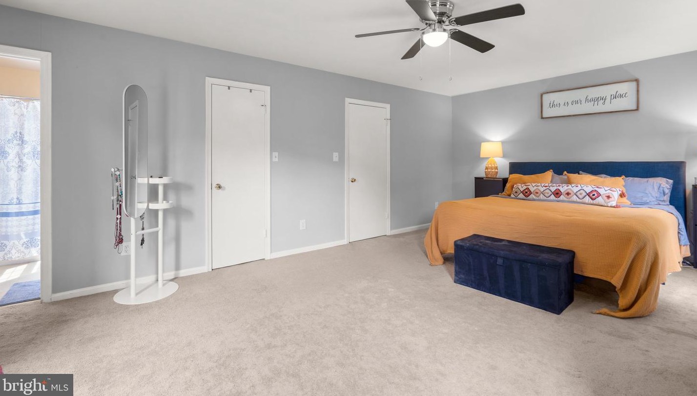 20101 Torrey Pond Pl, Gaithersburg MD  20886-1119 exterior