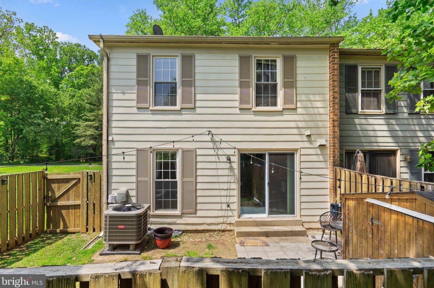 20101 Torrey Pond Pl, Gaithersburg MD  20886-1119 exterior