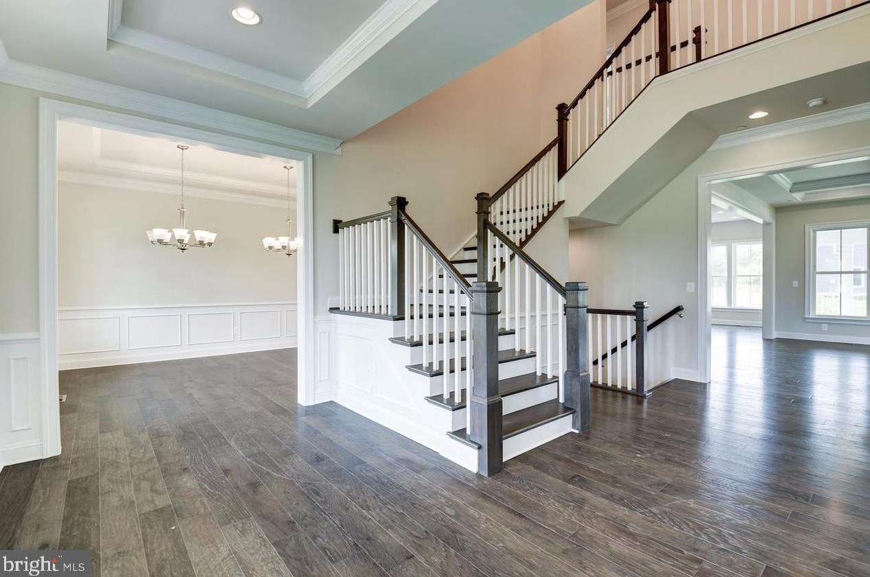 6820 Maple Knoll Dr, Gaithersburg MD  20882 exterior