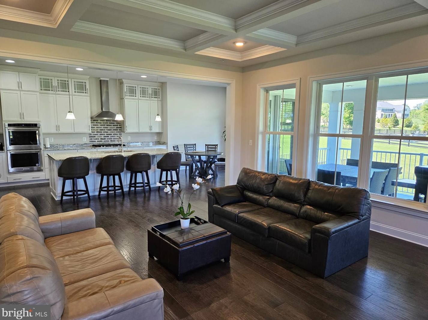 6820 Maple Knoll Dr, Gaithersburg MD  20882 exterior