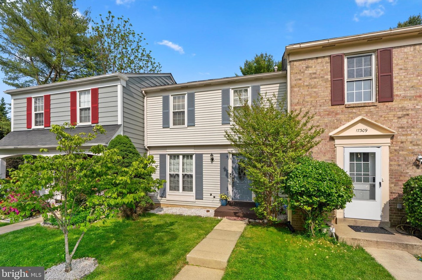 17311 Sandy Knoll Dr, Olney, MD 20832