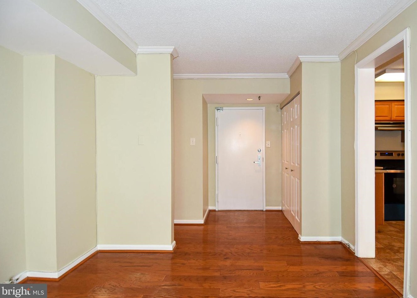 7401 Westlake Terrace #111, Bethesda, MD 20817
