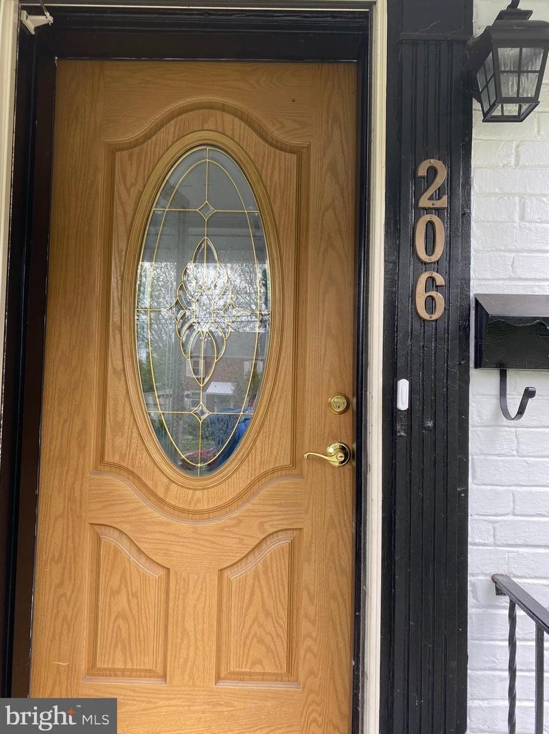 206 Timberwood Ave, Silver Spring, MD 20901