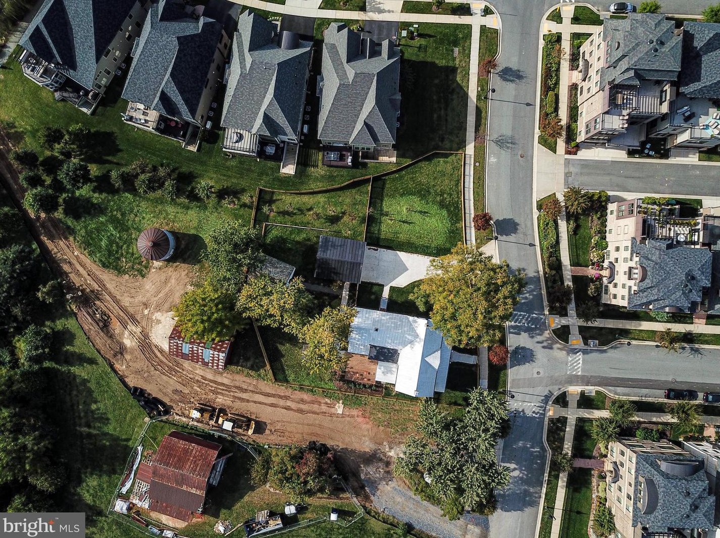 605 Steinbeck Ave, Gaithersburg MD  20878 exterior