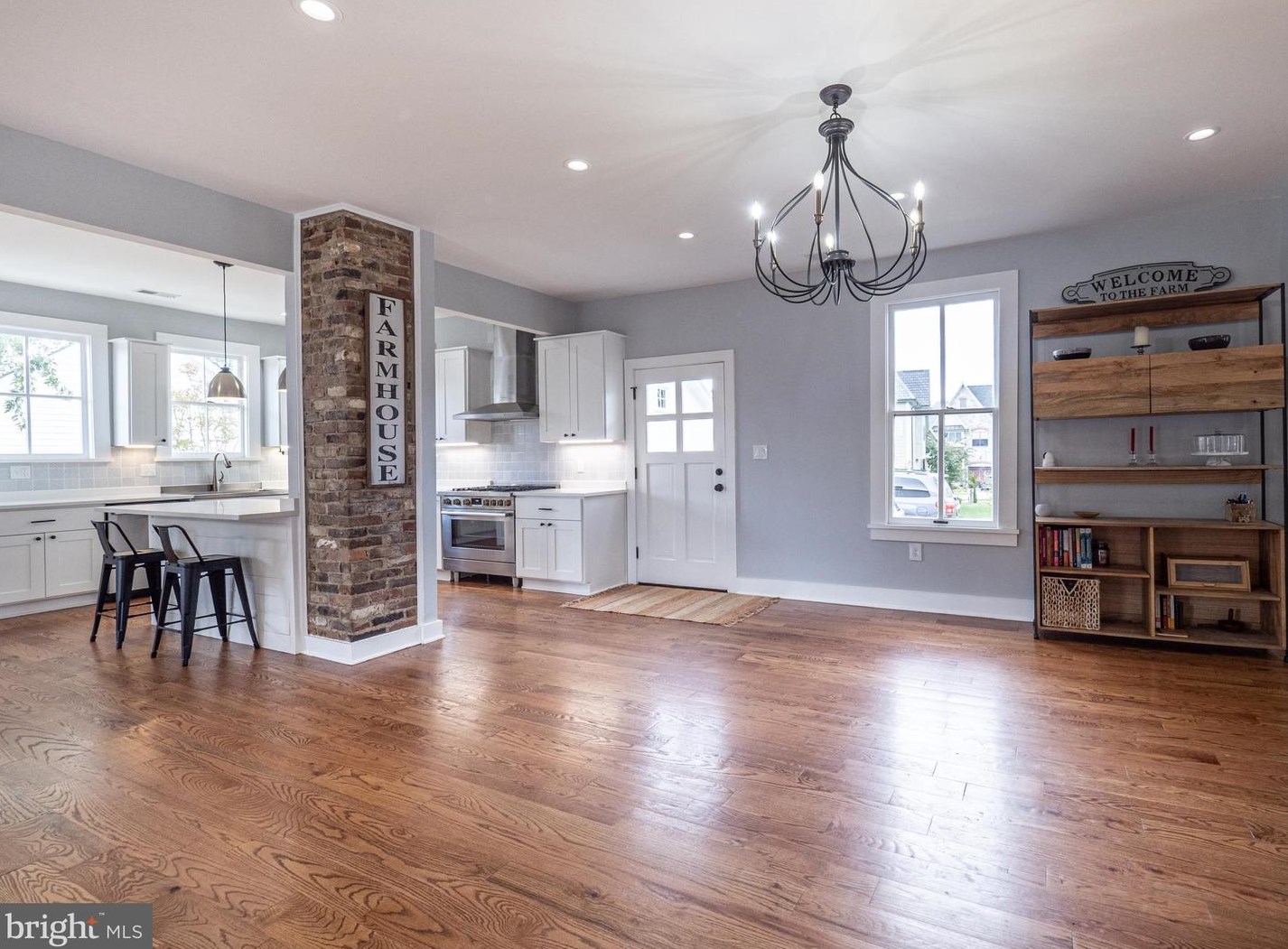 605 Steinbeck Ave, Gaithersburg MD  20878 exterior