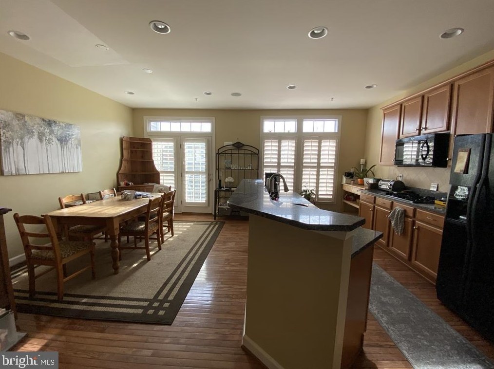 485 Lynette St, Gaithersburg MD  20878-6543 exterior