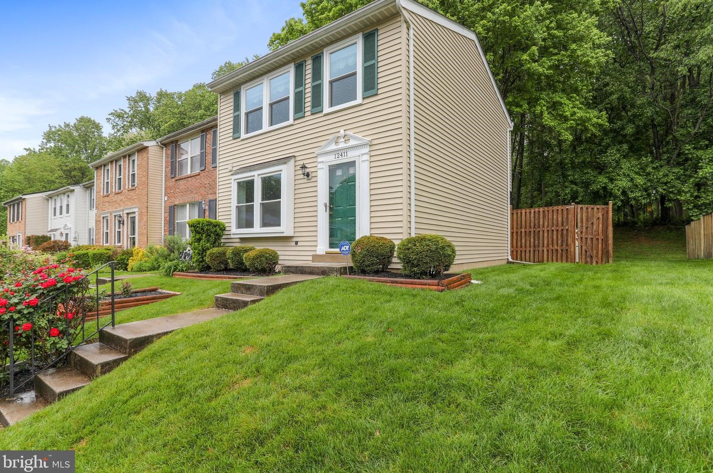 12411 Morning Light Ter, Gaithersburg MD  20878-2094 exterior
