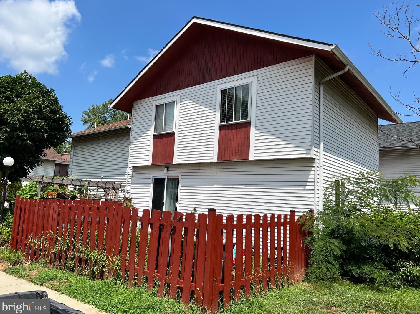 96 Nina Ct, Gaithersburg, MD 20877-3428