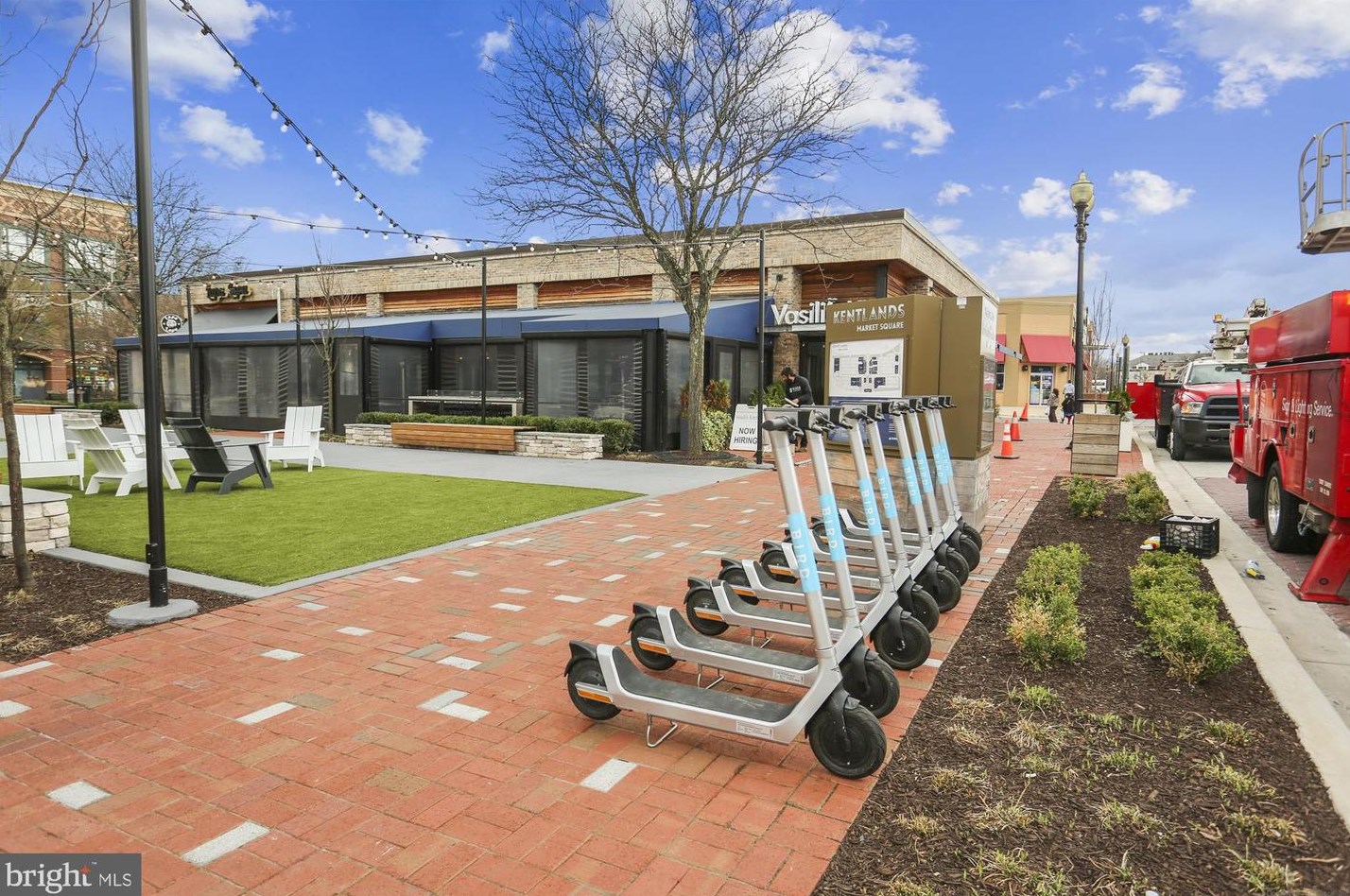 809 Gatestone St, Gaithersburg MD  20878-2183 exterior