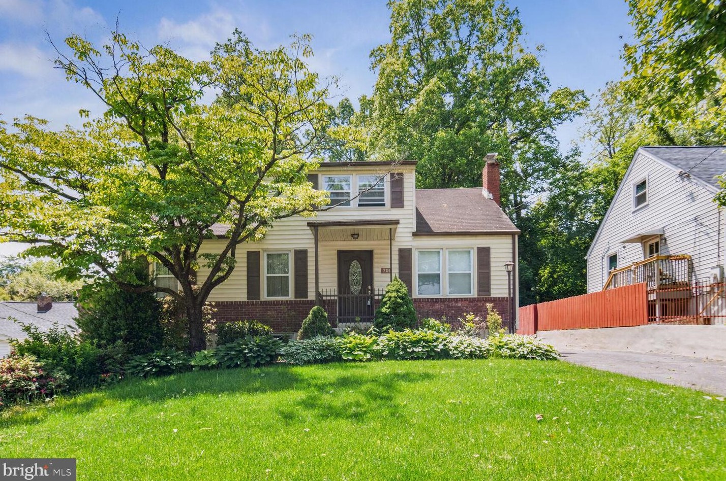 701 Rosemere Ave, Silver Spring, MD 20904