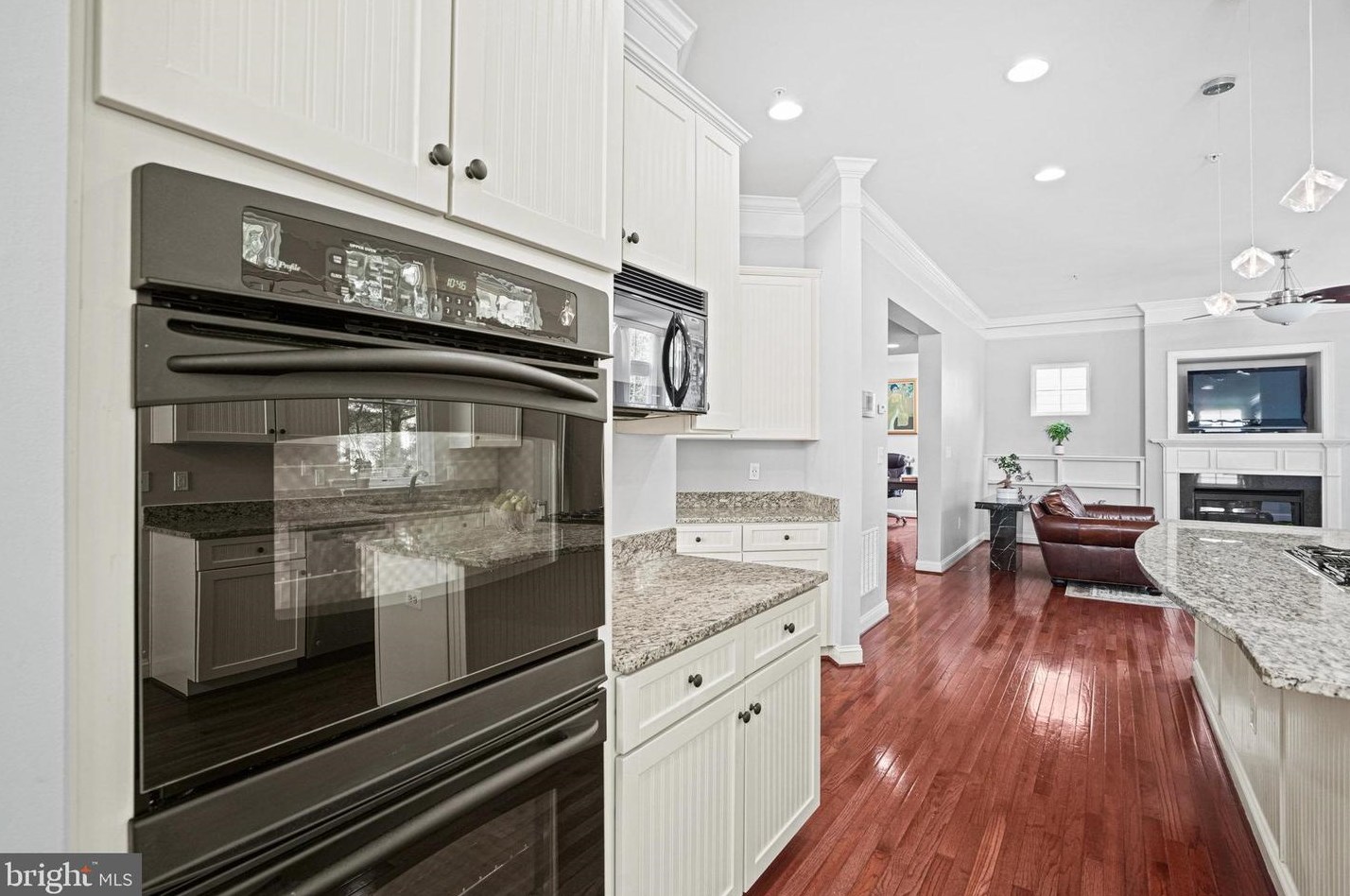 13222 Windsong Ln, Clarksburg MD 20871-5301 exterior