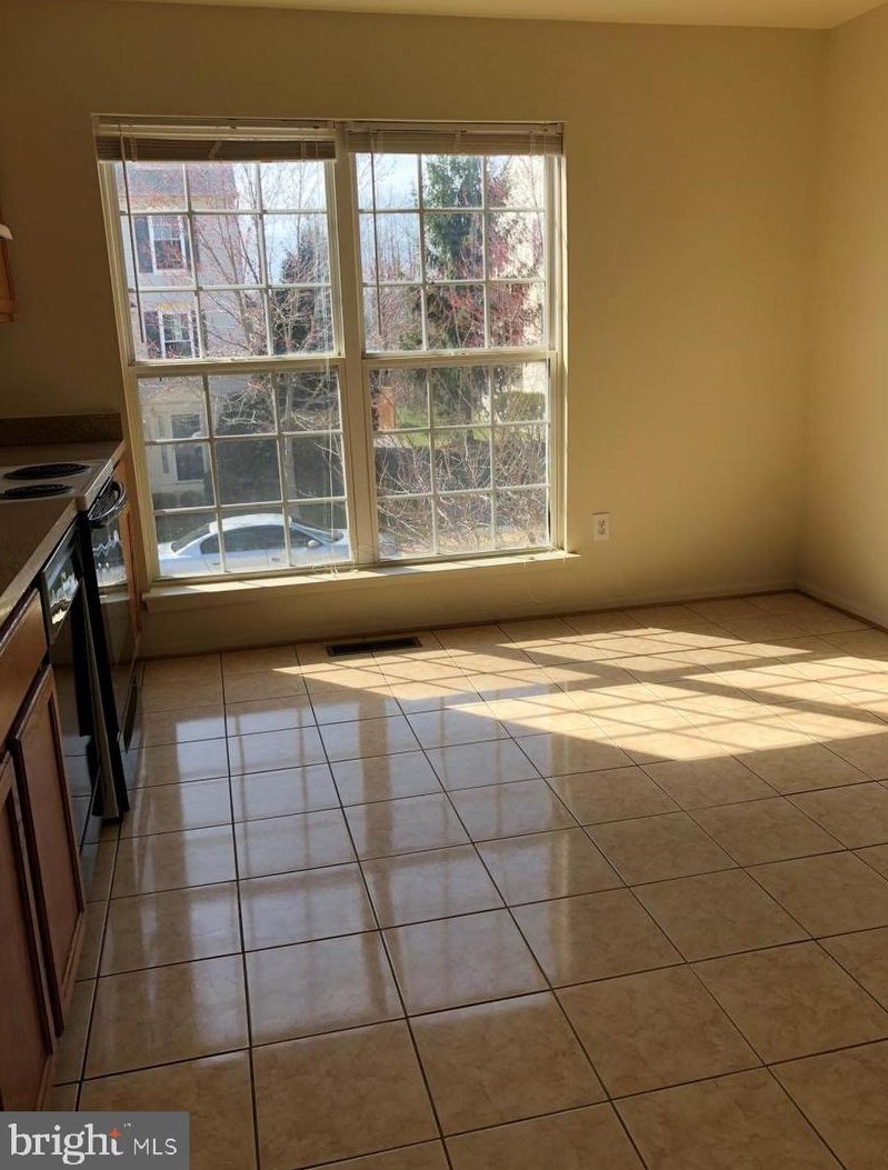 4628 Weston Pl, Olney, MD 20832