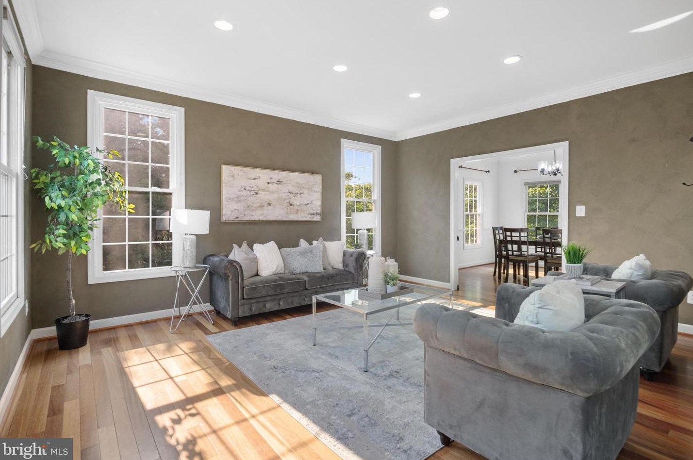 12104 Damson Dr, Gaithersburg MD  20878-3335 exterior