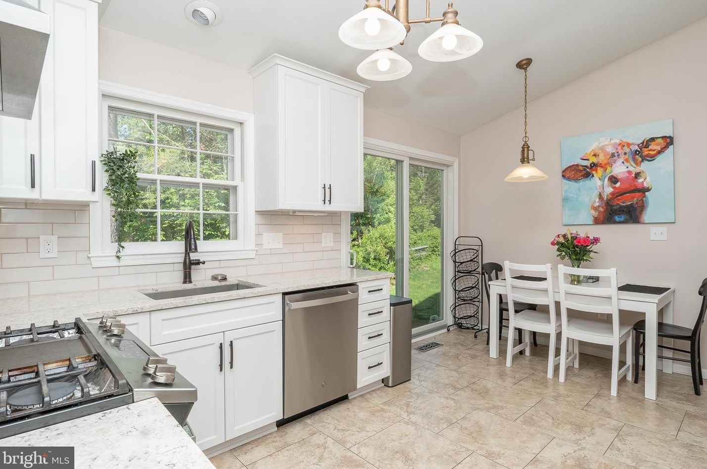 20505 Highland Hall Dr, Gaithersburg MD  20886-4047 exterior