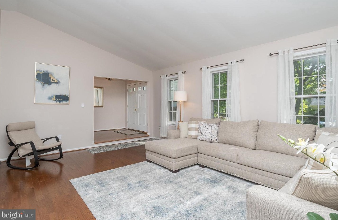 20505 Highland Hall Dr, Gaithersburg MD  20886-4047 exterior