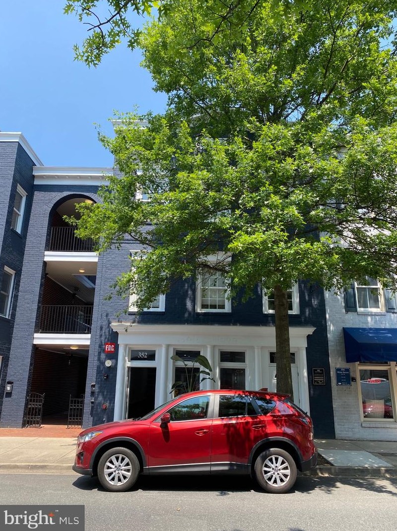 352 Main St #3, Gaithersburg, MD 20878