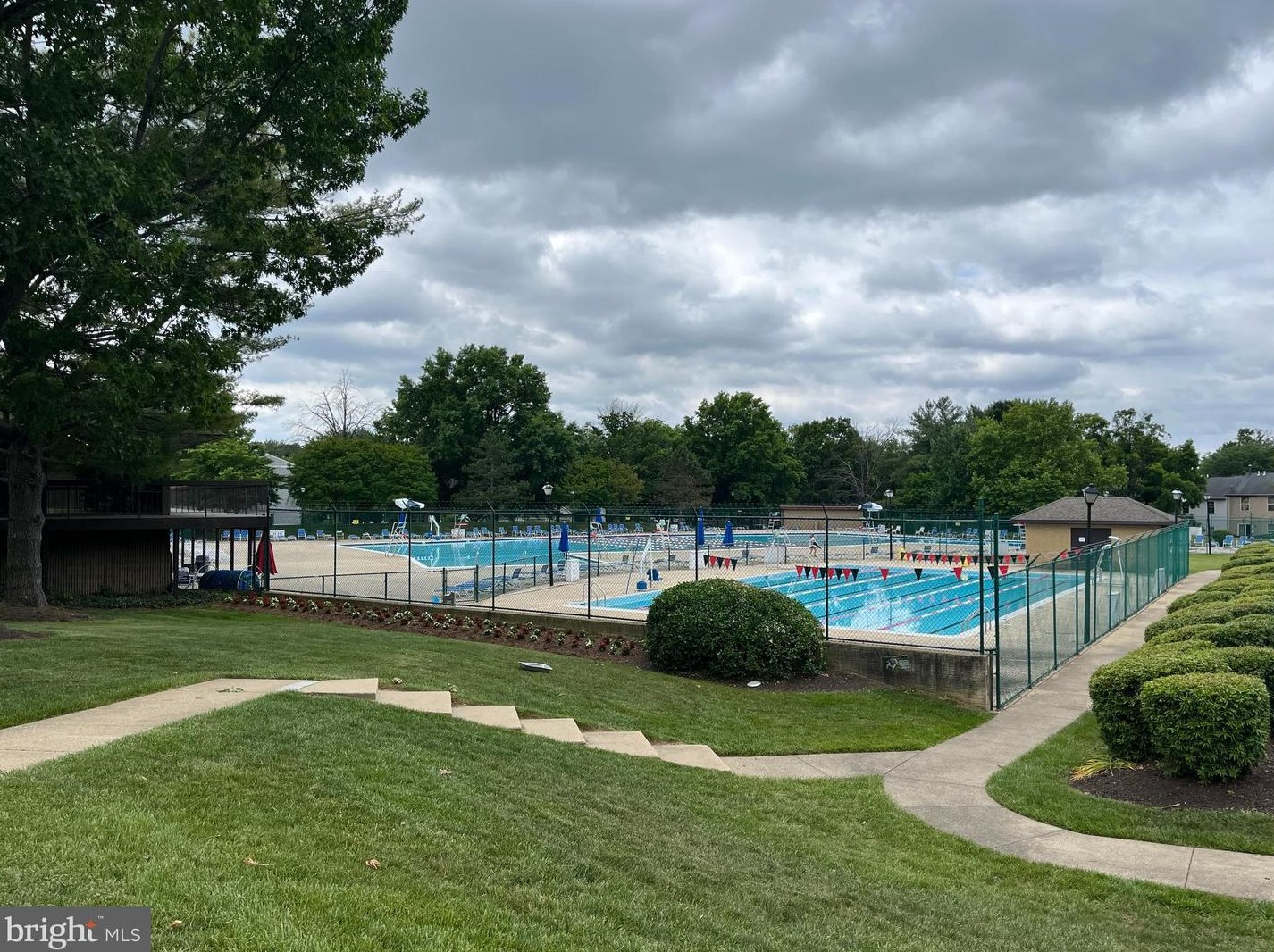 7925 Coriander Dr, Gaithersburg, MD 20879-5329
