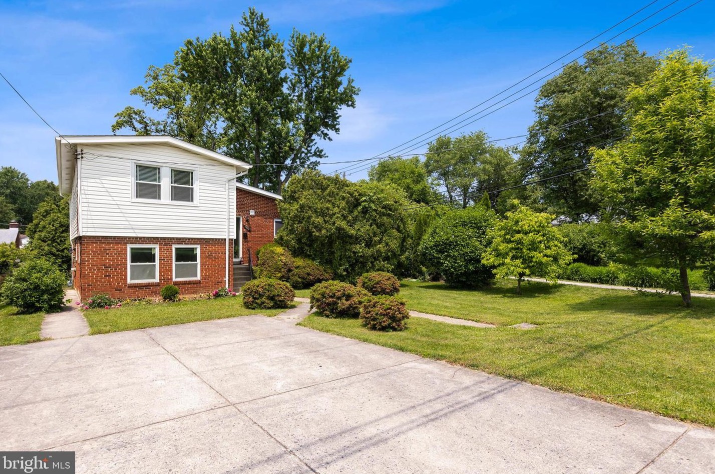 10038 Renfrew Rd, Silver Spring, MD 20901