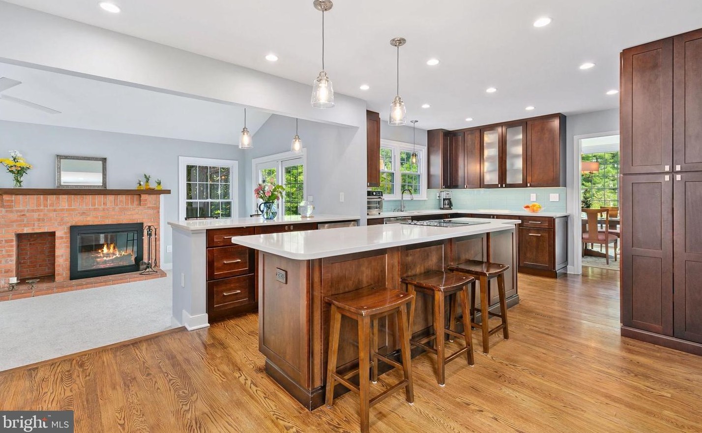 11531 Pleasant Mdw Dr, Gaithersburg MD 20878-4259 exterior