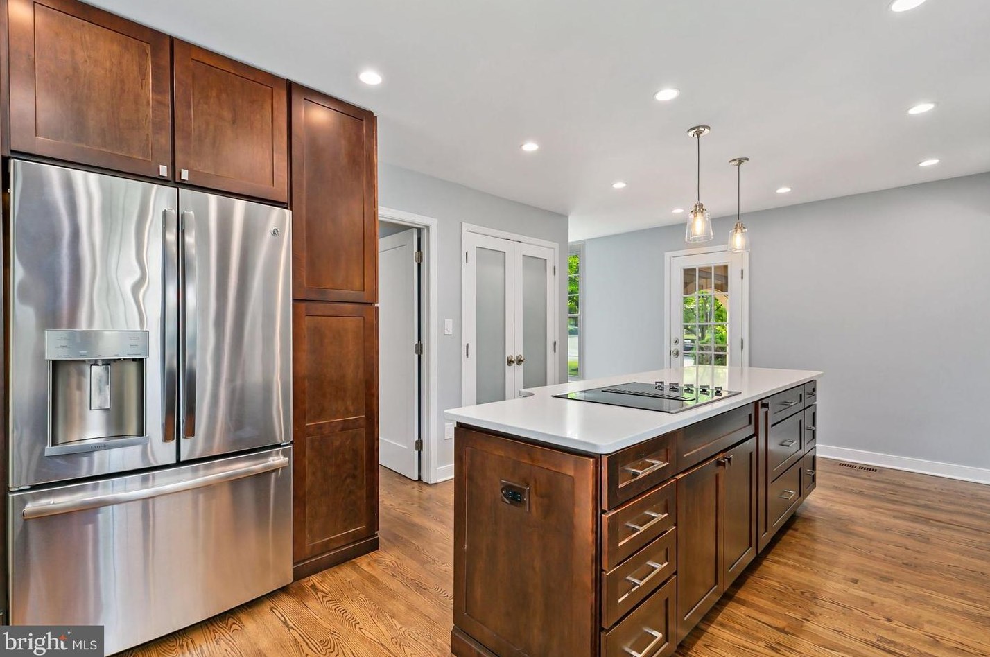 11531 Pleasant Mdw Dr, Gaithersburg MD 20878-4259 exterior