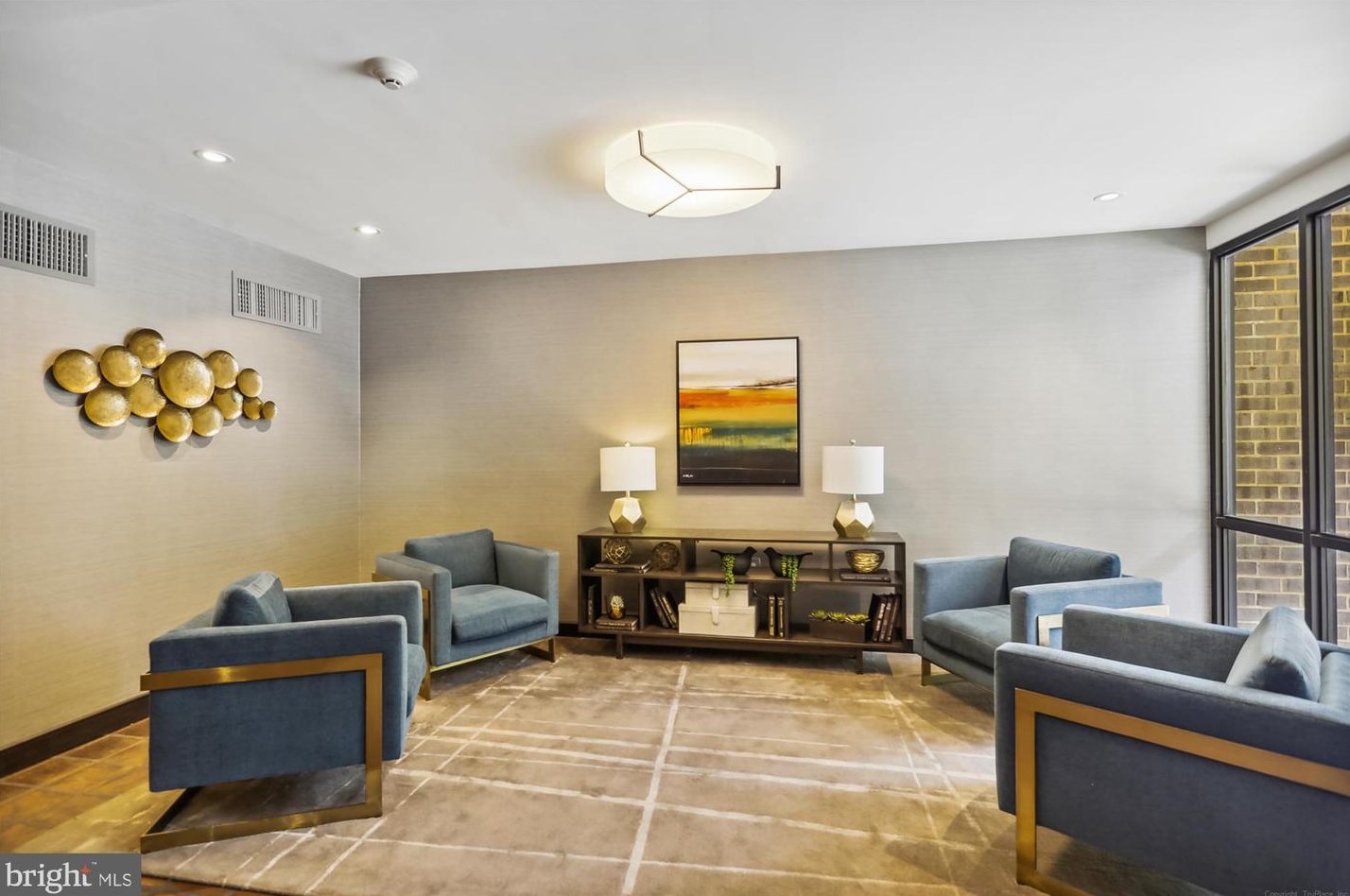 4960 Sentinel Dr, Bethesda, MD 20816-3595