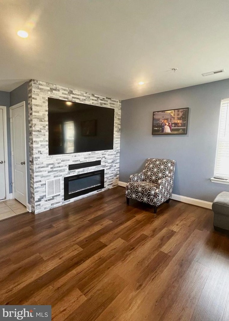 22705 Newcut Rd, Clarksburg MD  20871-9305 exterior