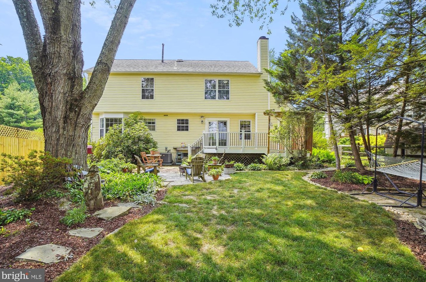 23840 Rolling Fork Way, Gaithersburg MD  20882-2727 exterior