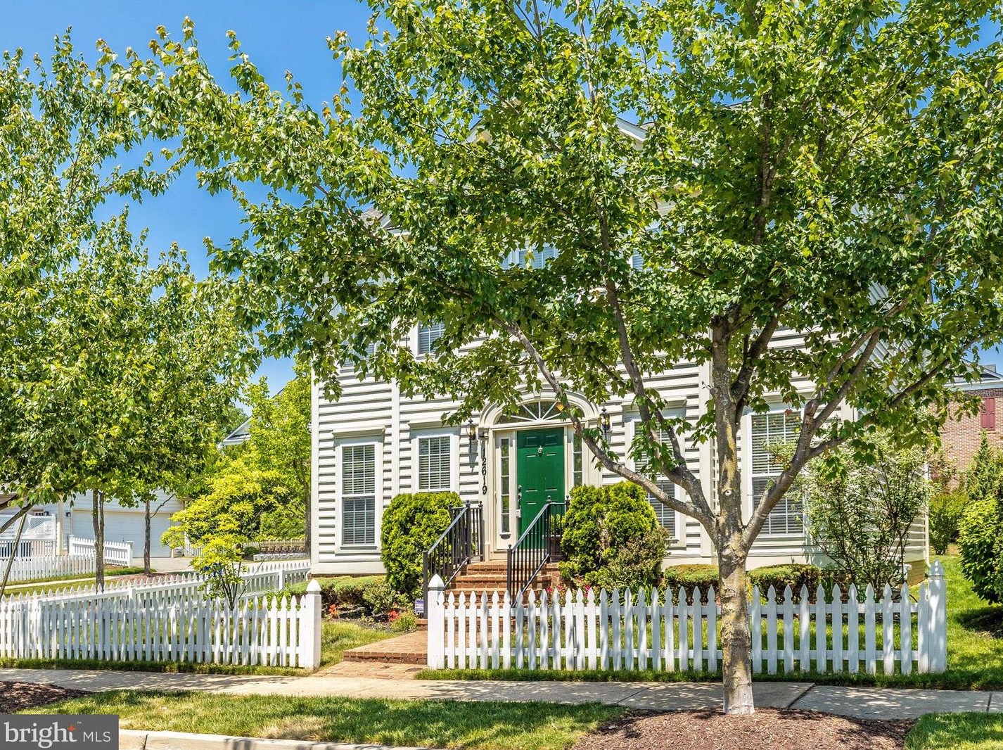 12619 Grand Elm St, Clarksburg MD 20871-4483 exterior