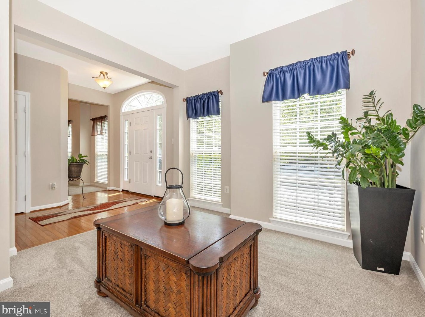 12619 Grand Elm St, Clarksburg MD 20871-4483 exterior