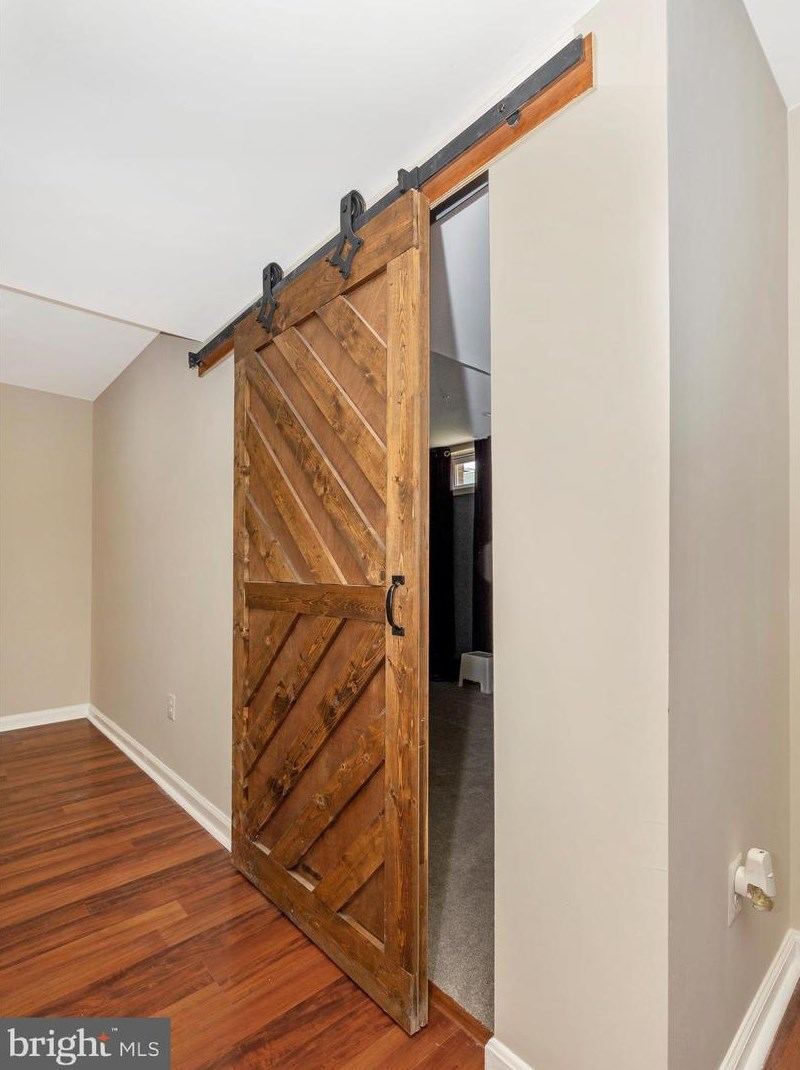 12619 Grand Elm St, Clarksburg MD 20871-4483 exterior