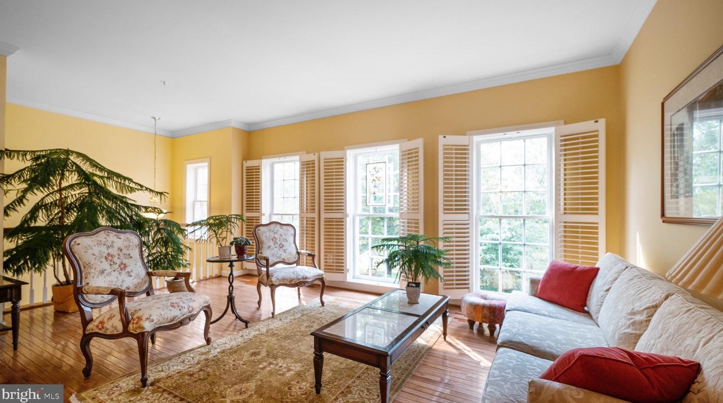 12873 Murphy Grove Ter, Clarksburg MD 20871-4318 exterior