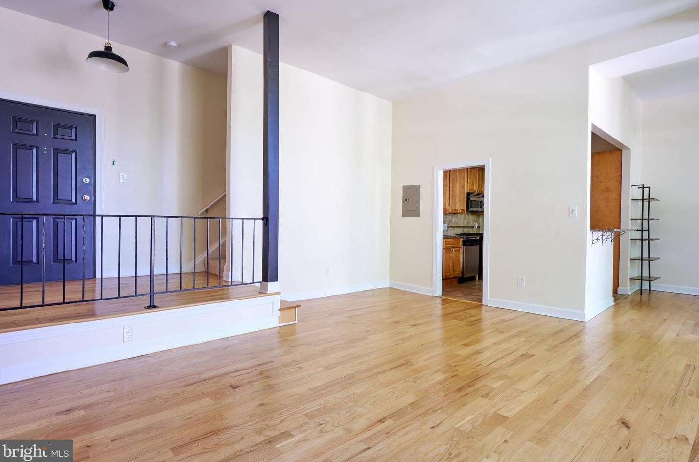 10851 Amherst Ave Apt 301, Silver Spring, MD 20902