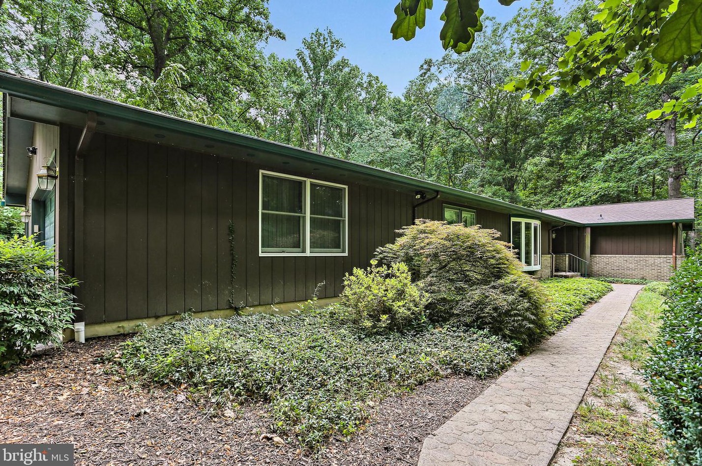 111 Brinkwood Rd, Unity, MD 20833