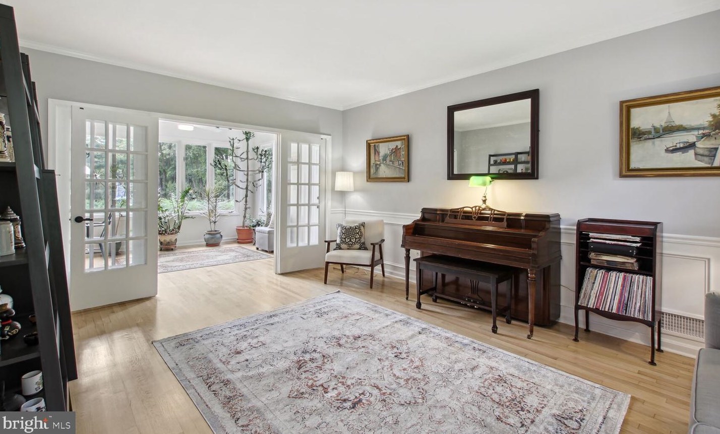 21600 Glendalough Rd, Gaithersburg MD 20882-4864 exterior