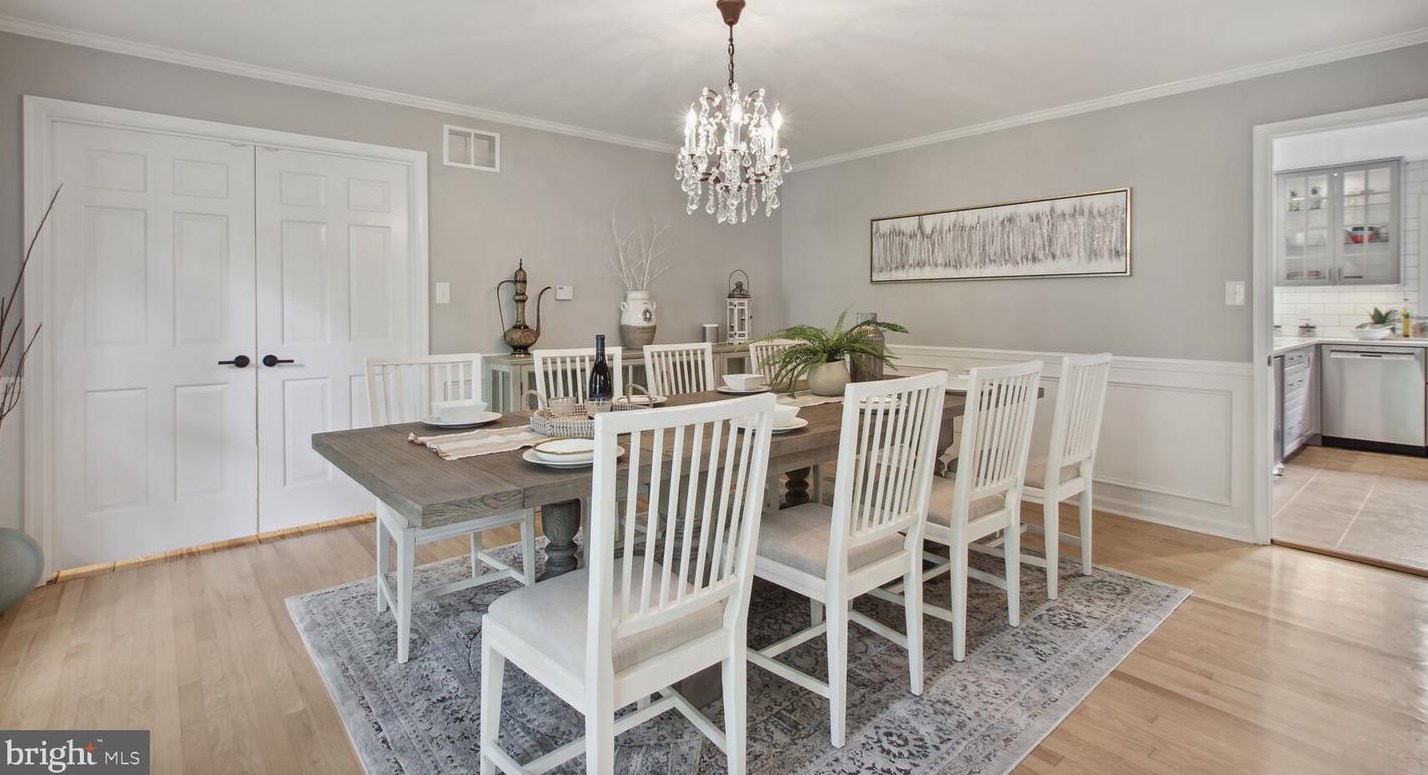 21600 Glendalough Rd, Gaithersburg MD 20882-4864 exterior