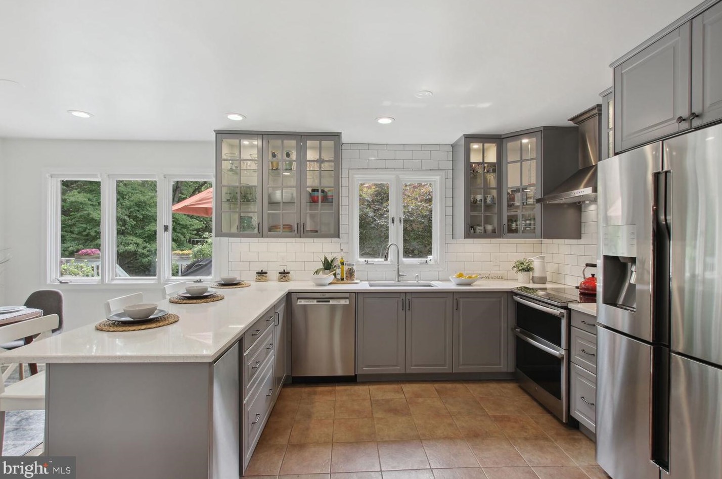 21600 Glendalough Rd, Gaithersburg MD 20882-4864 exterior