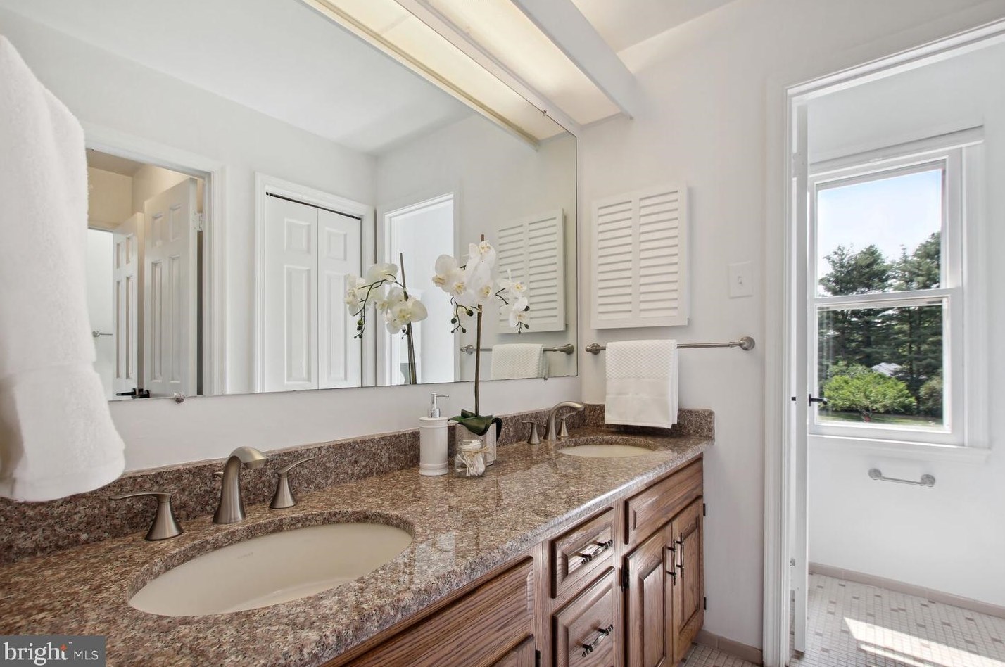 21600 Glendalough Rd, Gaithersburg MD 20882-4864 exterior